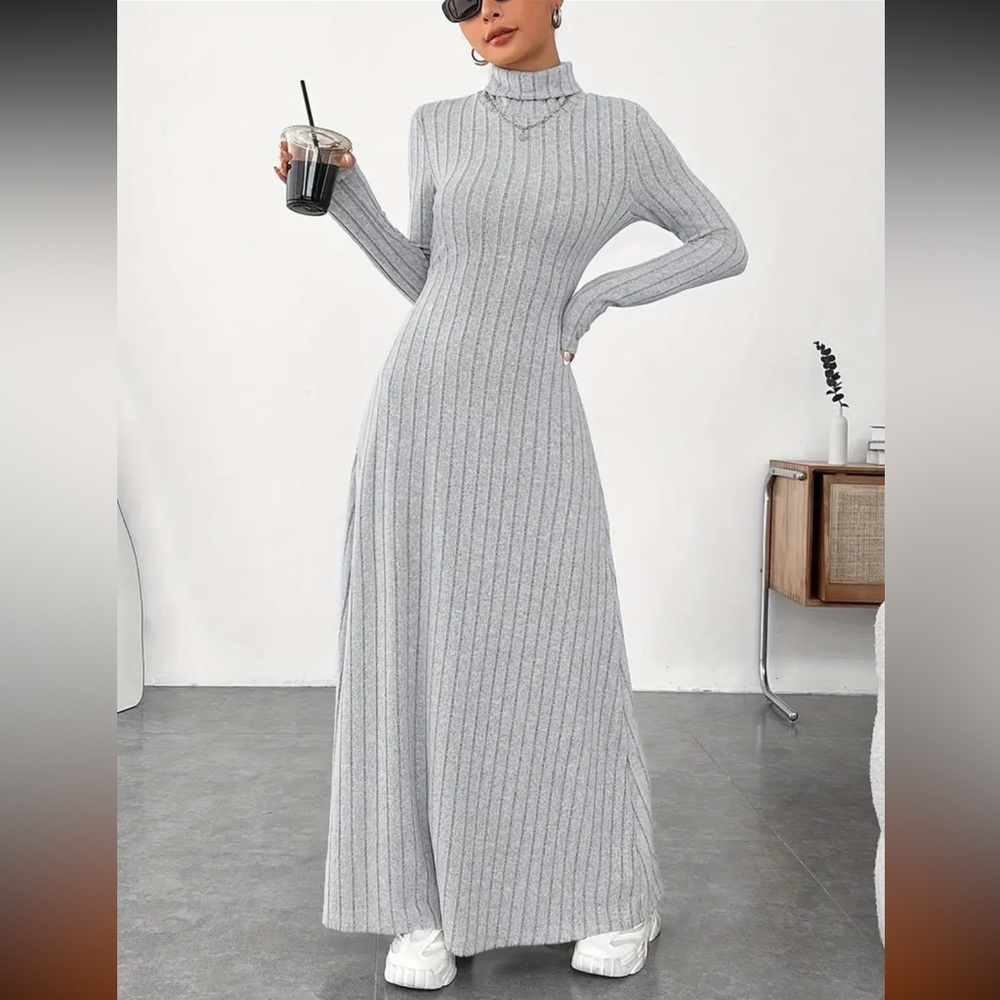 Gray Ribbed Maxi Dress